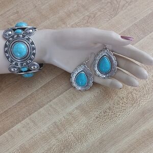 Turquoise and Silver Jewelry Set